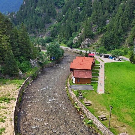 Raha Villa Bungalow Uzungol Bagian luar foto