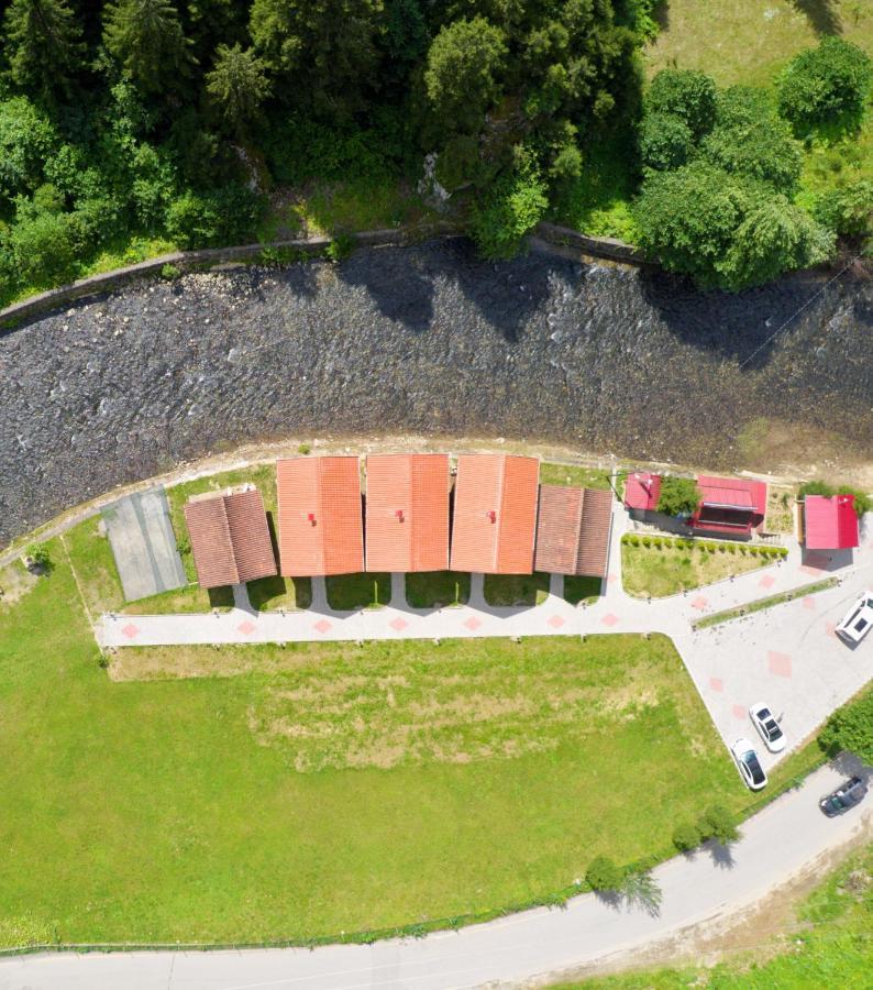 Raha Villa Bungalow Uzungol Bagian luar foto