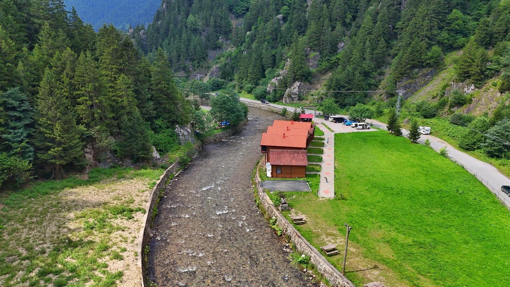 Raha Villa Bungalow Uzungol Bagian luar foto